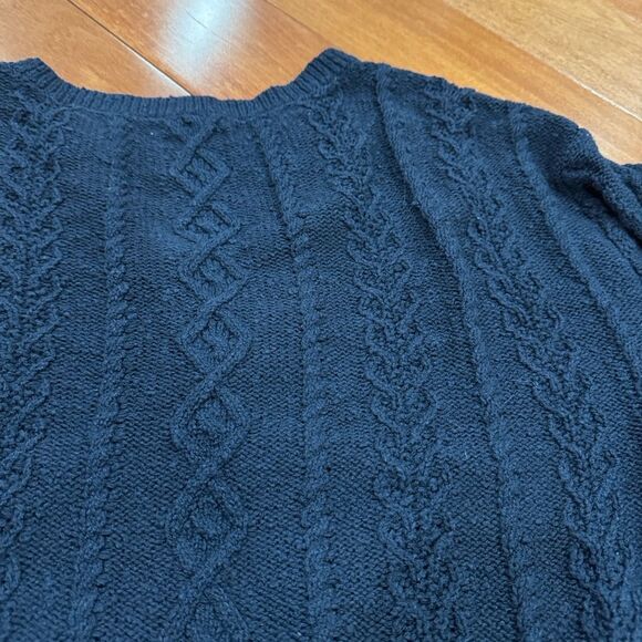 Abercrombie & Fitch Navy Cable Knit V-Neck Sweater L - Picture 7 of 9